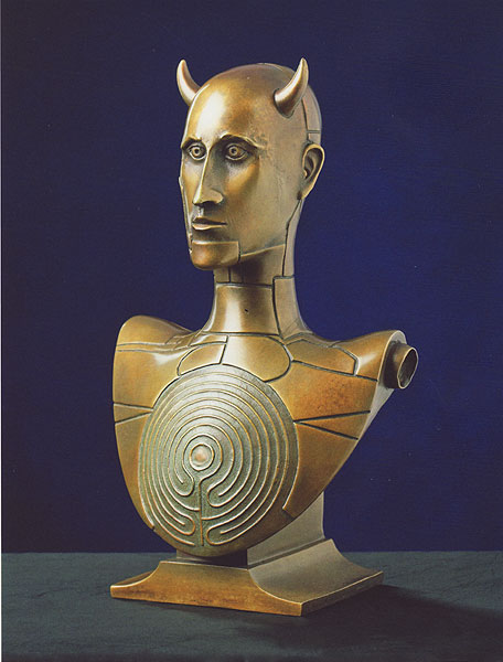  Büste des Minotaurus 